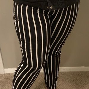 Forever 21 black and white striped pants
